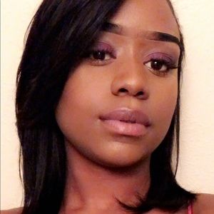 Meet your Posher, Destiny